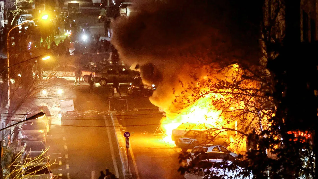 ইরানে সরকারবিরোধী বিক্ষোভে দুই হাজার মানুষ নিহত 